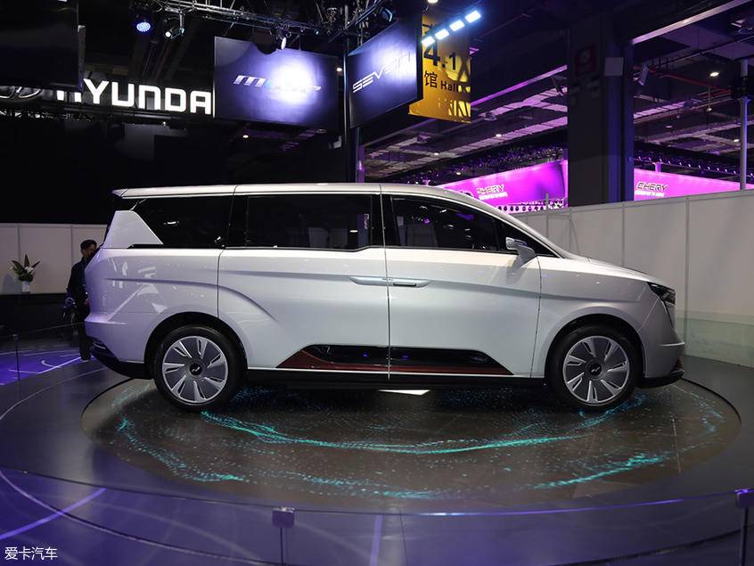 车展探馆:艾康尼克七系量产版抢先看