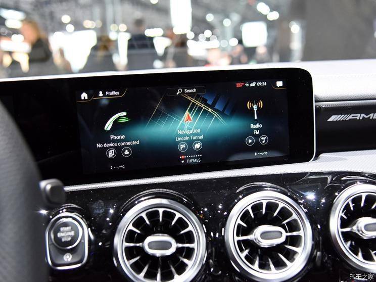 梅赛德斯-AMG 奔驰CLA级AMG 2020款 AMG CLA 35 4MATIC
