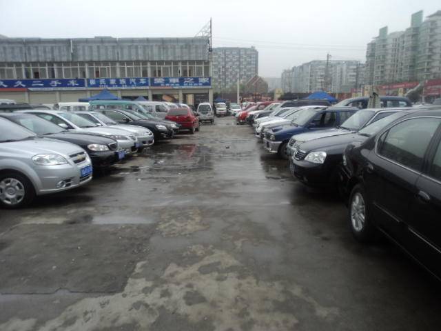 成都二手车市场清明假期受挫