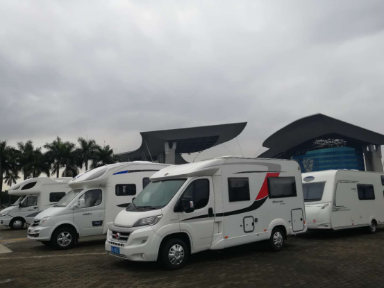 第二届广州国际房车展在广东奥体中心隆重举行