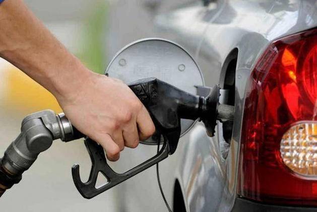 油价7月23日24时下调 92号汽油\/0号柴油每升降