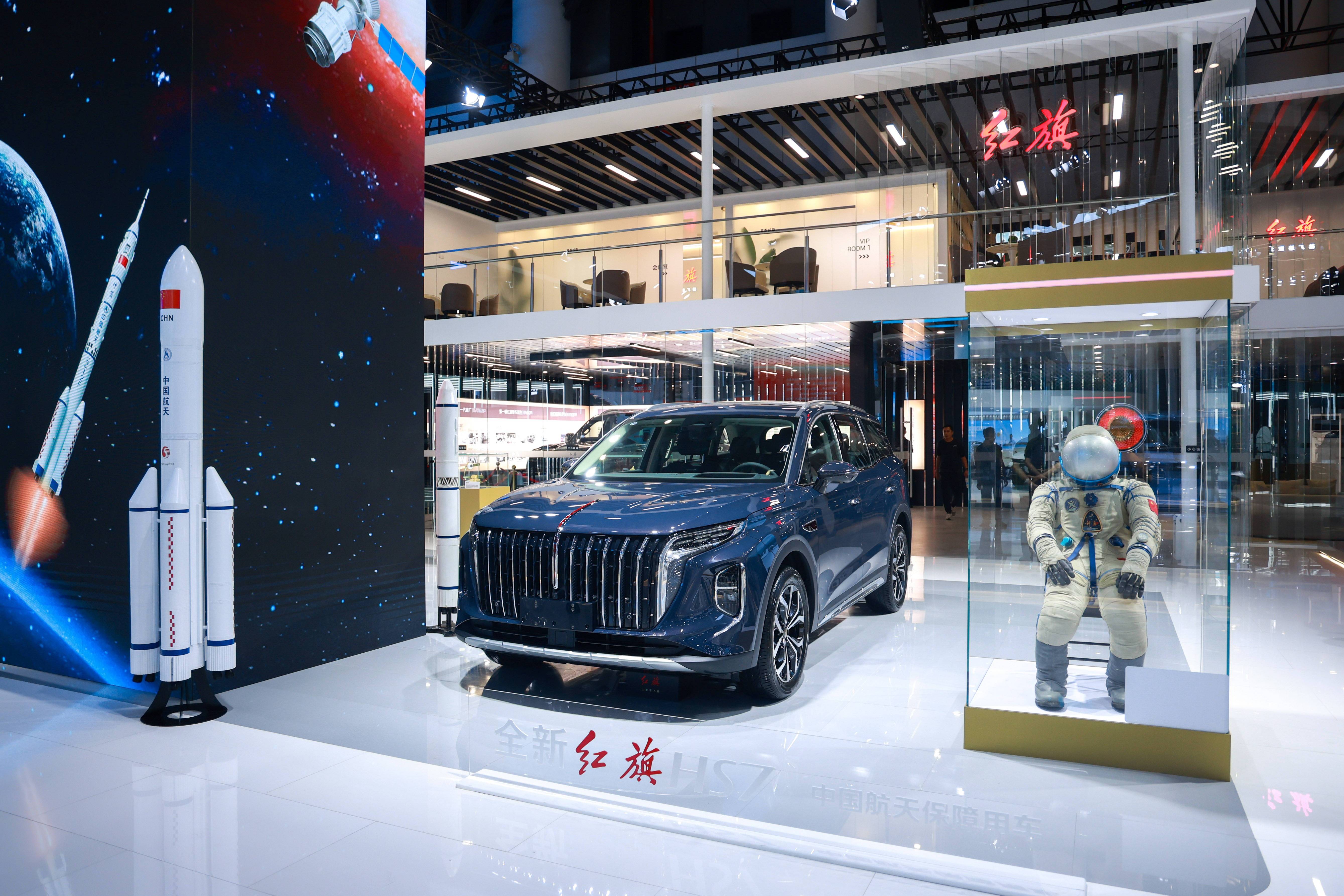 心有大风景助力航天梦全新红旗hs7成都车展上市售价2558万3358万元