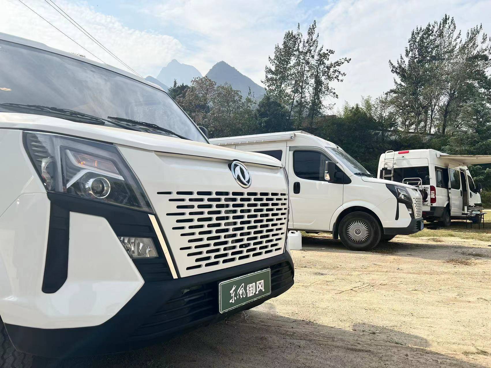 不为赶路只为感受路驾驶东风御风房车既是旅行也是修行