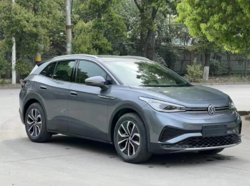 外观空间设计大气,自带气场上汽大众id4x虽然价格不到15万,但在尺寸